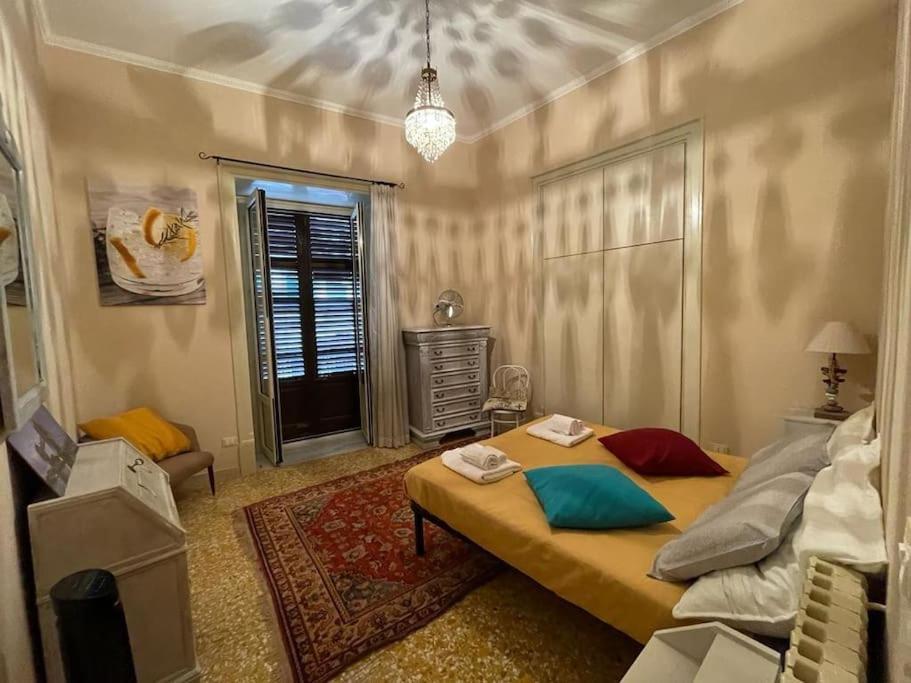 Devi Home Palermo Exterior foto